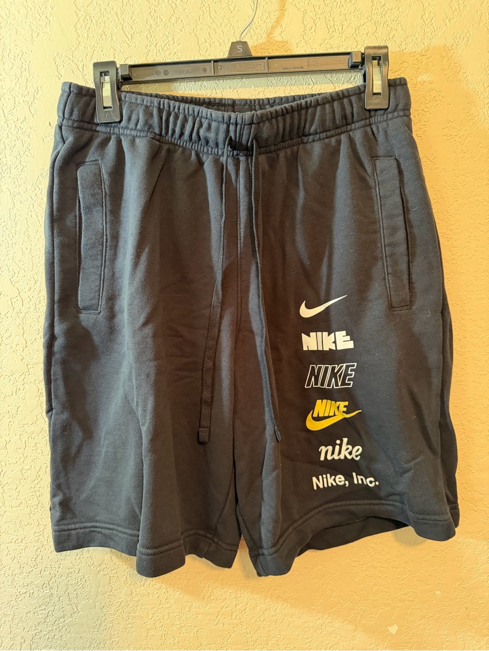 NWOT Nike Club Men’s Graphic Logo-Stack Shorts